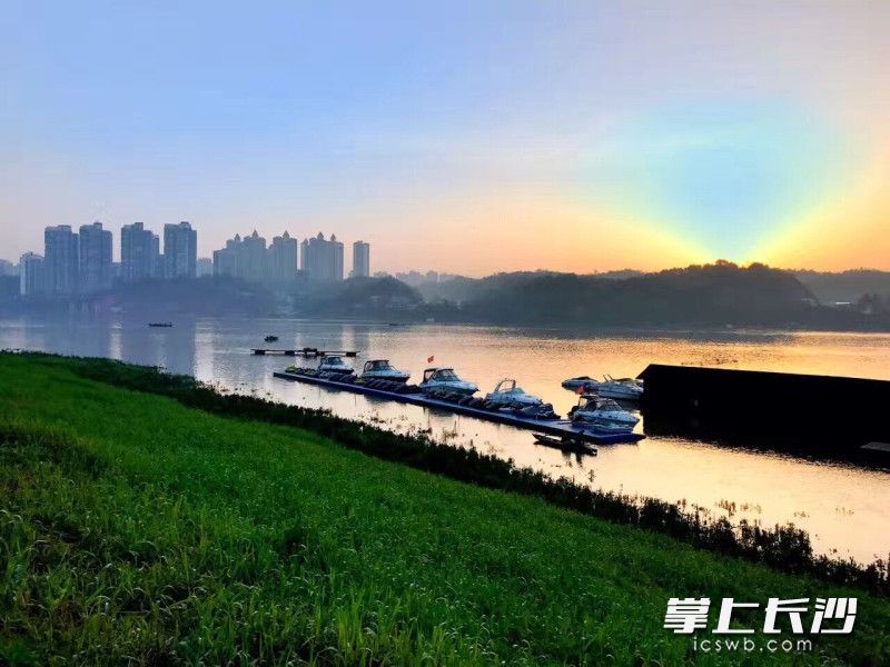 打造湘江株洲段黃金水道。株洲日?qǐng)?bào)全媒體記者 俞強(qiáng)年 攝