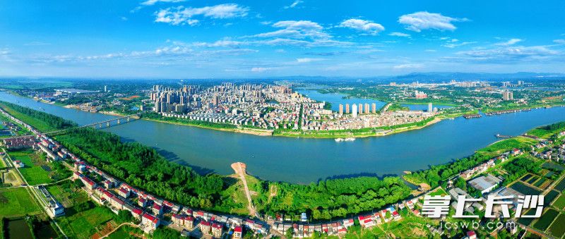 大美湘陰，欣欣向榮。